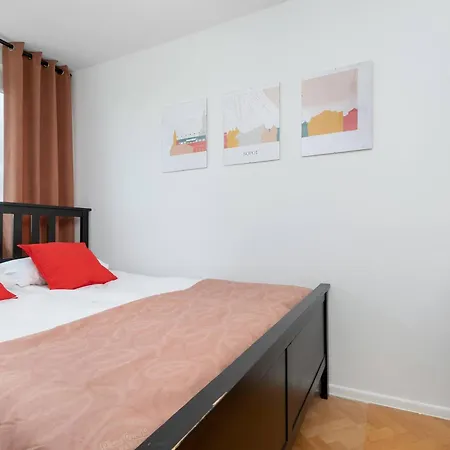 Nadmorski Kilka Krokow Od Plazy By Renters Apartment *