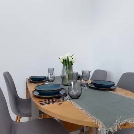 Nadmorski Kilka Krokow Od Plazy By Renters Apartment *
