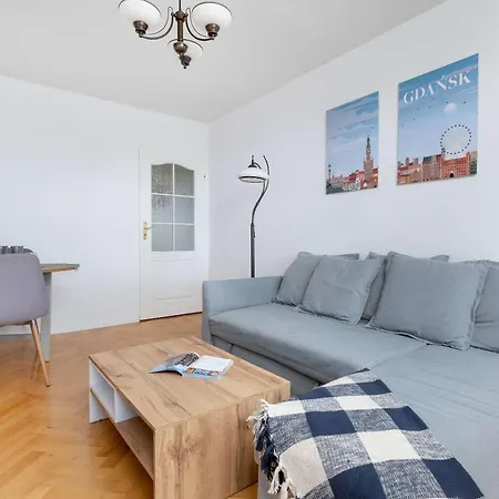 Apartment Nadmorski Kilka Krokow Od Plazy By Renters *
